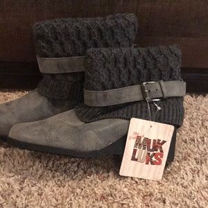 Muk luks booties Gray